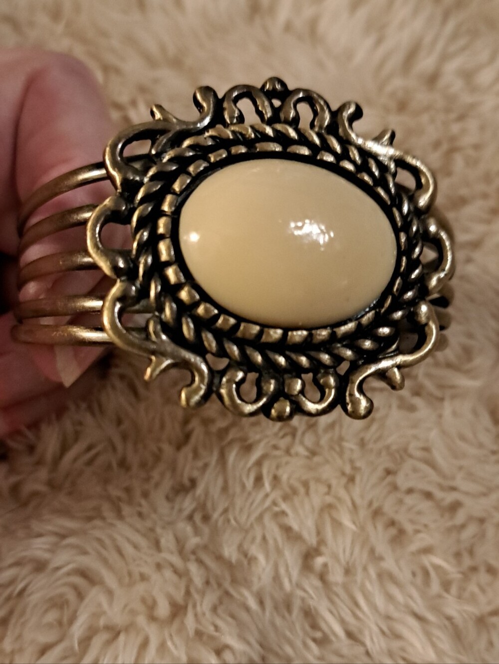 Vintage-Inspired Cream Stone Filigree Cuff Bracelet